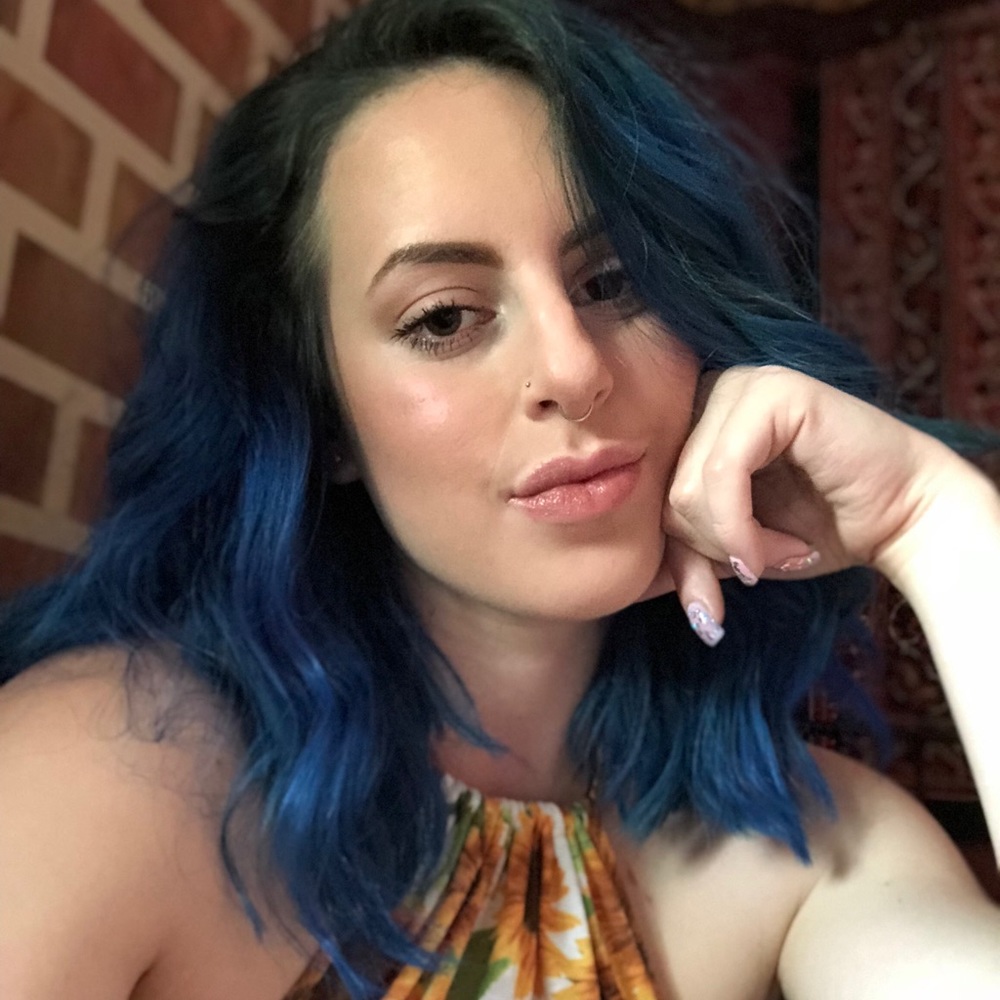 Meet your Posher, Allison